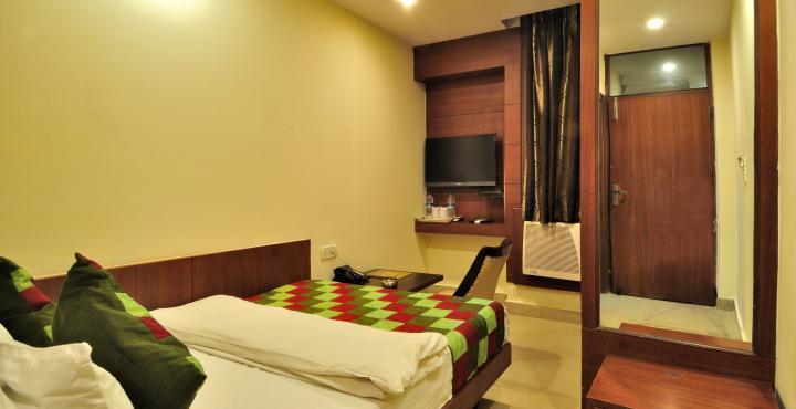 Hotel Shelton Νέο Δελχί Εξωτερικό φωτογραφία