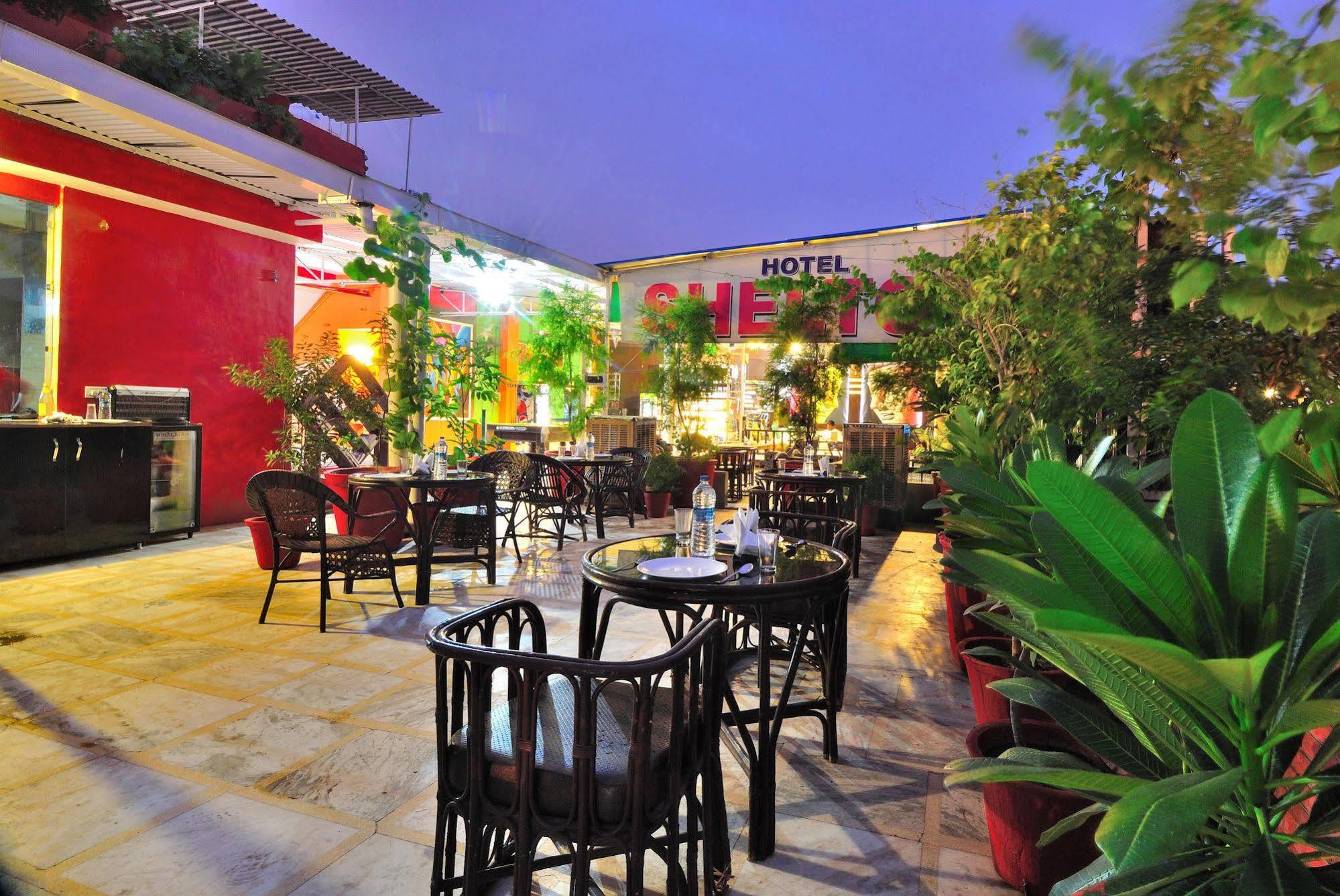 Hotel Shelton Νέο Δελχί Εξωτερικό φωτογραφία