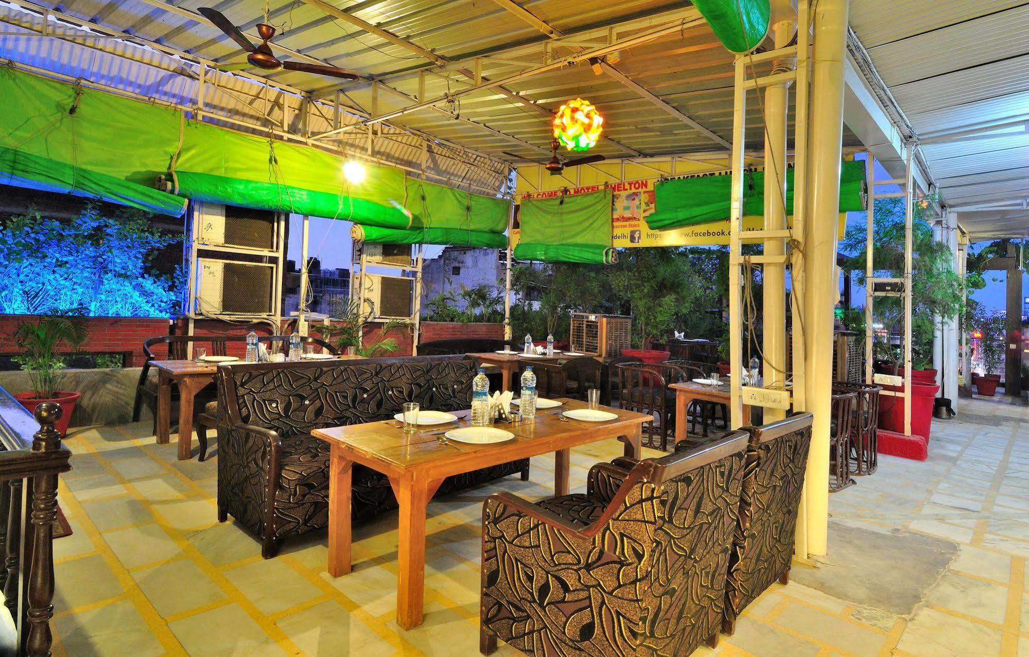 Hotel Shelton Νέο Δελχί Εξωτερικό φωτογραφία